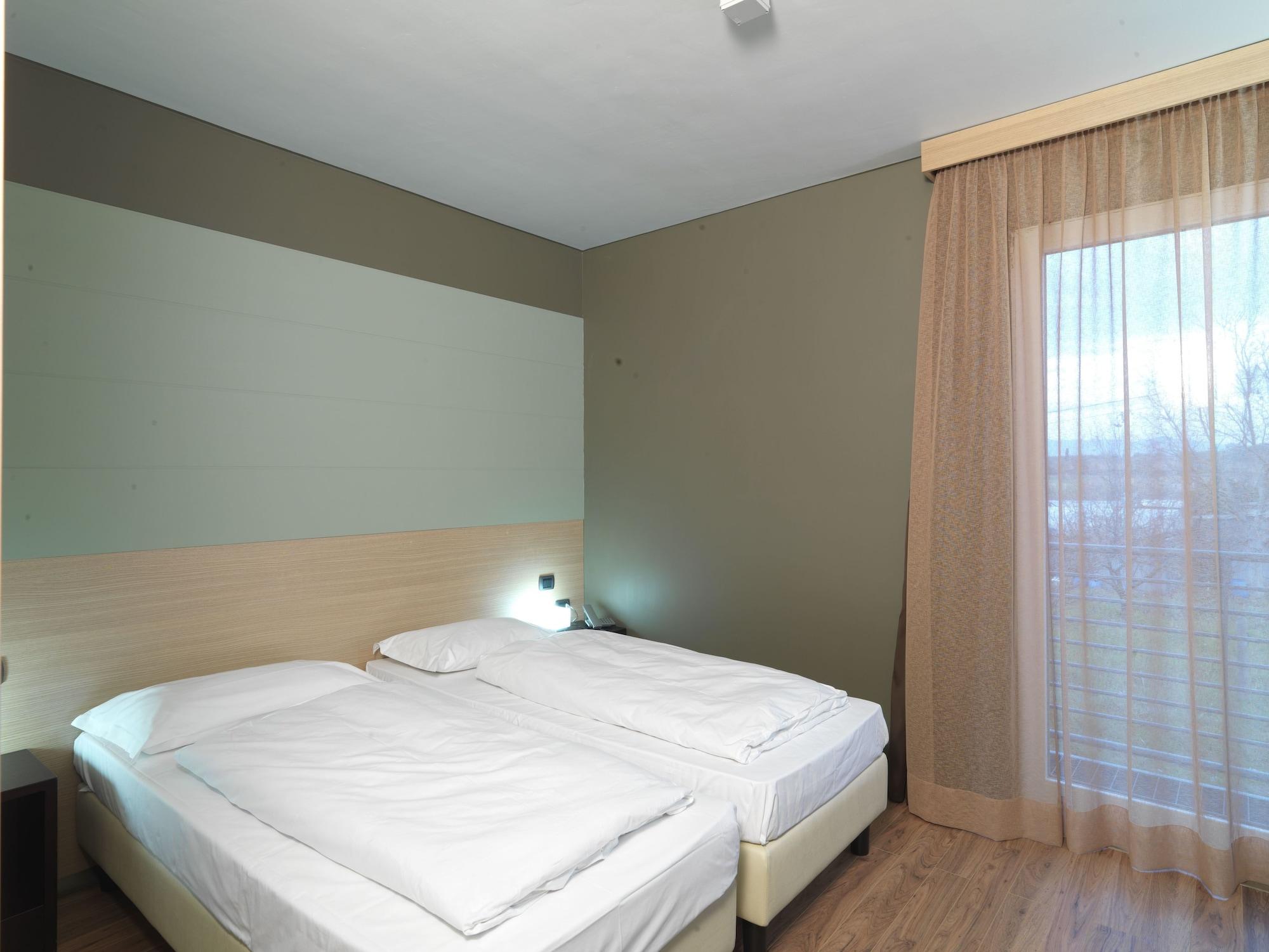 Empoli Hotel Exterior photo